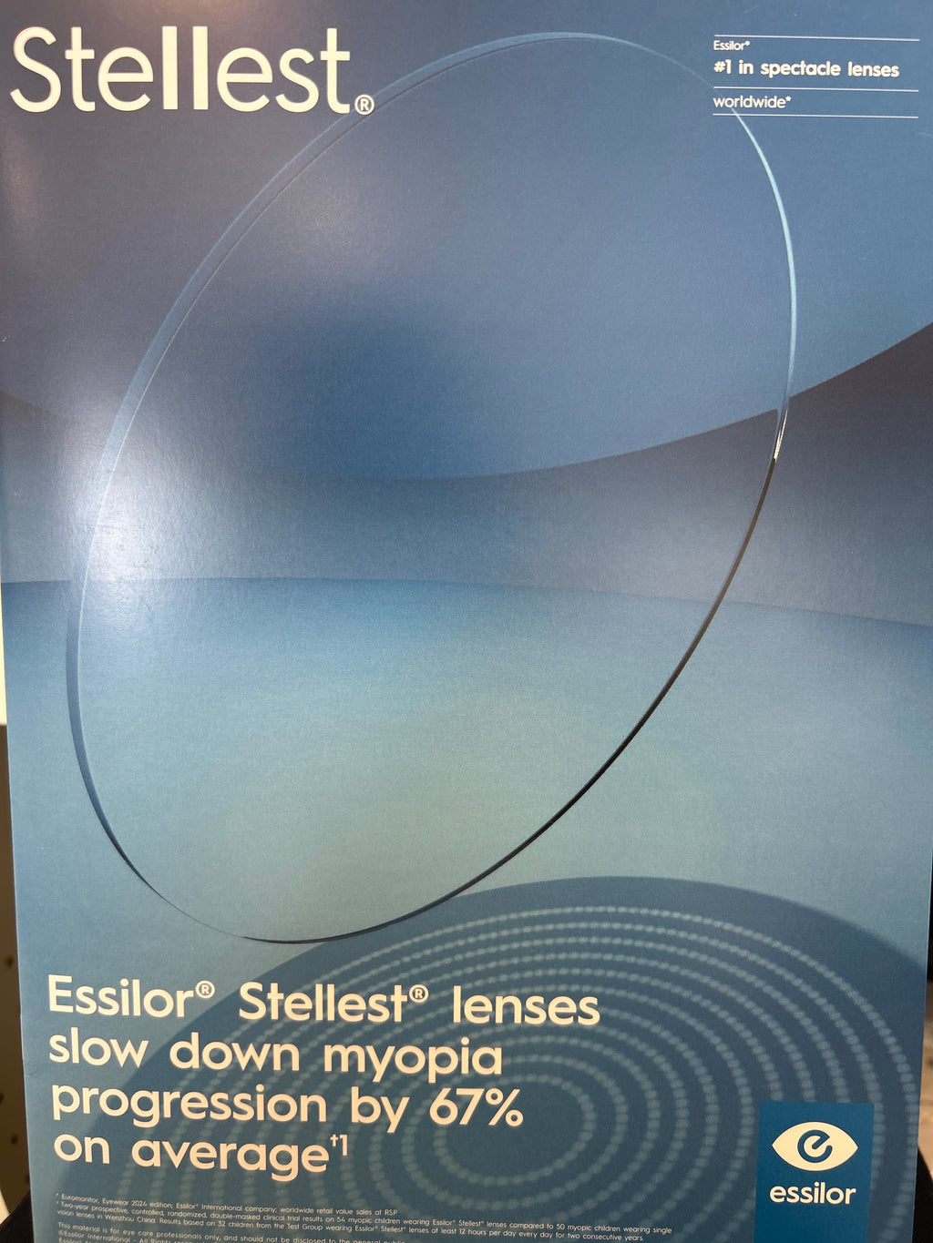 Stellest / Essilor